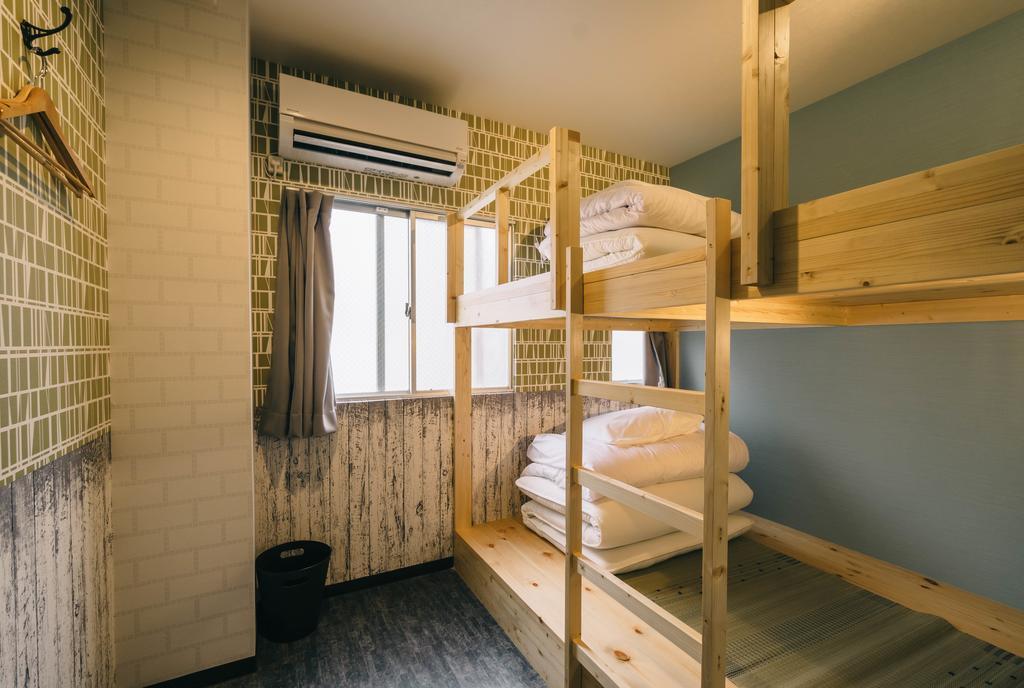 Ikidane House Namba Osaka Hostel ภายนอก รูปภาพ