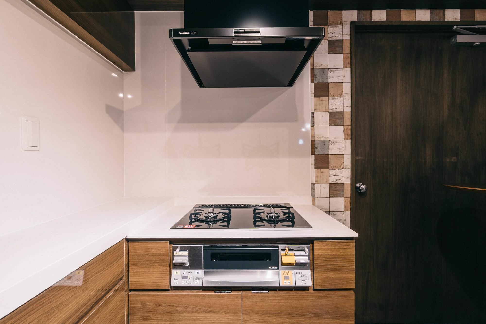 Ikidane House Namba Osaka Hostel ภายนอก รูปภาพ